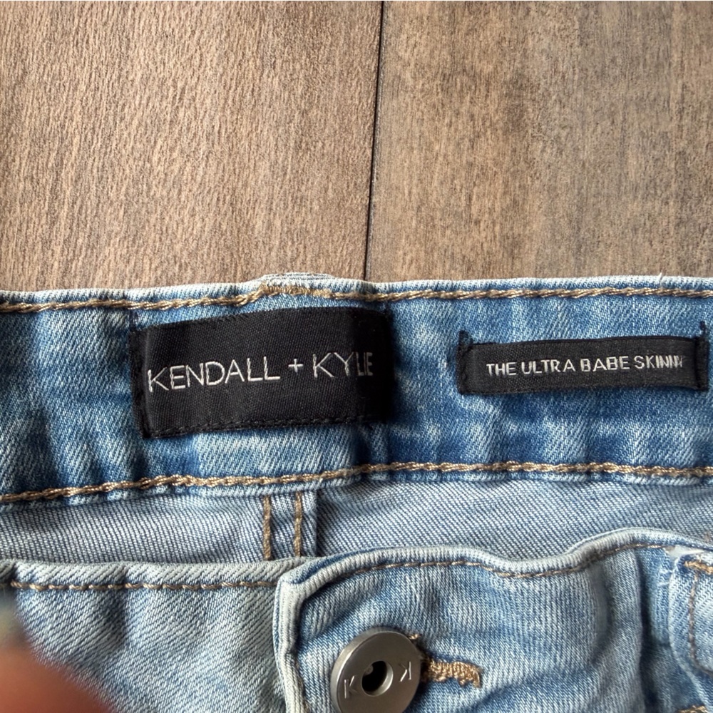 Light Blue Distressed Jeans size 13/31 - Picture 7 of 7